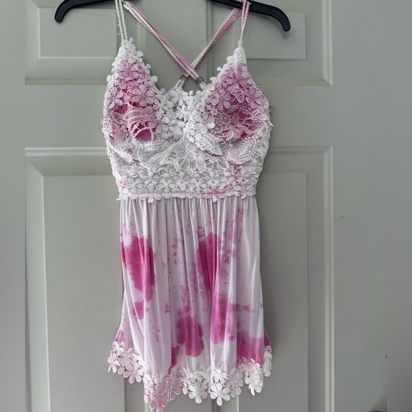 White Birch Pink and White Lace Top Size Small - Picture 1 of 3